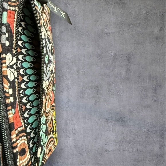 Vera Bradley Zip Wristlet in Sierra NWOT - Picture 4 of 4